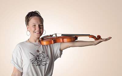 Violin at arms length